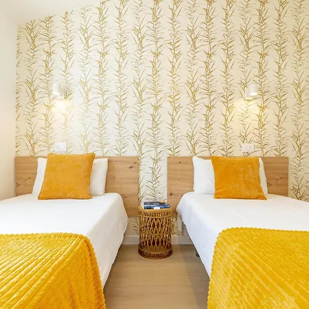 Holiday home Horizon Vacation - Coastal Oasis Shared Pool Terrace Smart Tv *