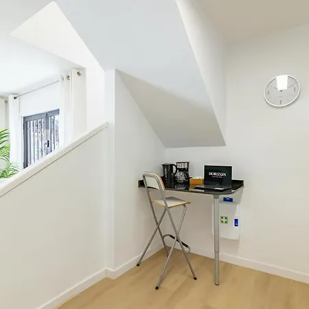 Holiday home Horizon Vacation - Coastal Oasis Shared Pool Terrace Smart Tv *