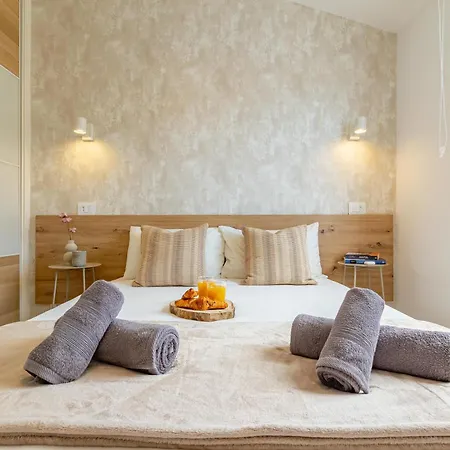 Holiday home Horizon Vacation - Coastal Oasis Shared Pool Terrace Smart Tv Mogan